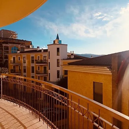 Apartment Papale Di *